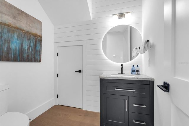 1012 VENETIAN AVENUE, Orlando, FL 32804