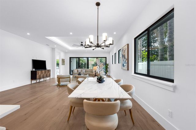 1012 VENETIAN AVENUE, Orlando, FL 32804