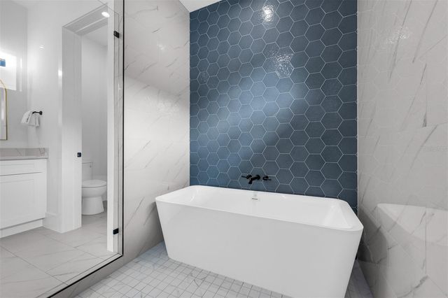 1012 VENETIAN AVENUE, Orlando, FL 32804