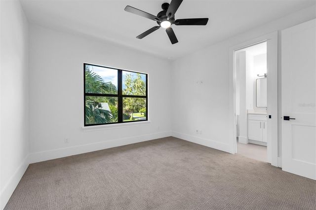 1012 VENETIAN AVENUE, Orlando, FL 32804