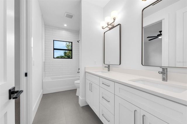 1012 VENETIAN AVENUE, Orlando, FL 32804