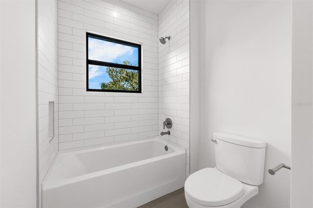 1012 VENETIAN AVENUE, Orlando, FL 32804