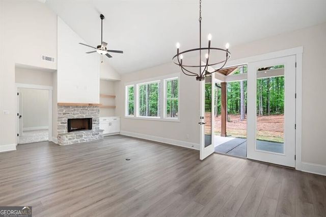 110 Doris Path, Dallas, GA 30157