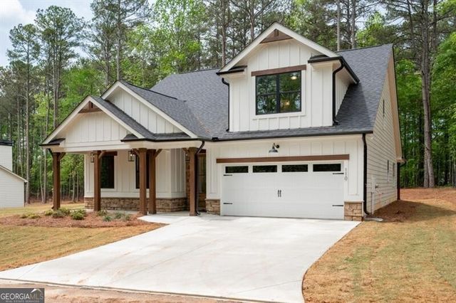 110 Doris Path, Dallas, GA 30157
