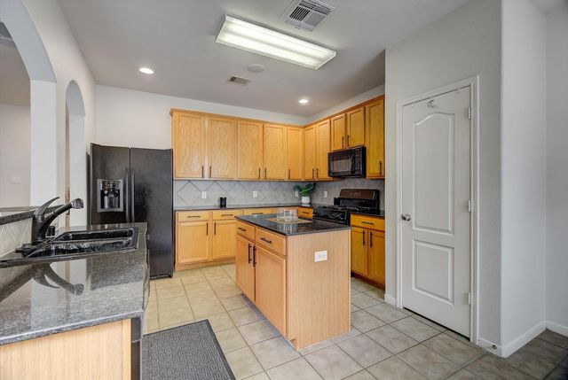 7439 Hollister Spring, Houston, TX 77040