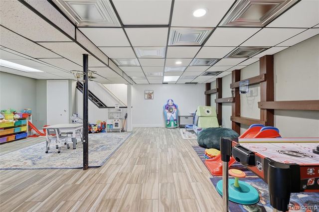 50661 Jim Drive, Chesterfield, MI 48047