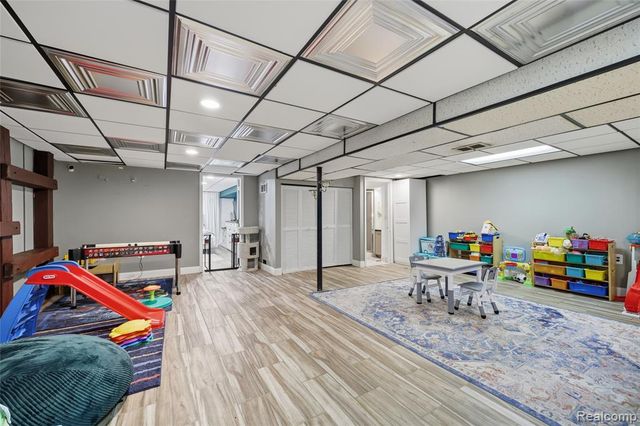 50661 Jim Drive, Chesterfield, MI 48047