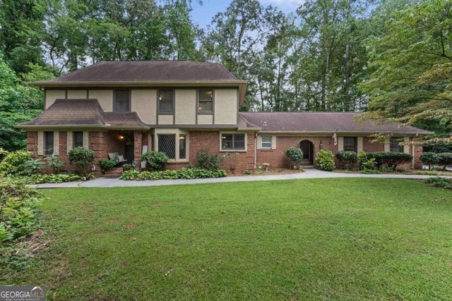 2645 Creek Indian Trail, Jonesboro, GA 30236