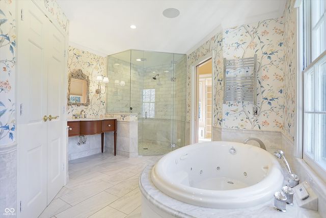 2505 Riverside Drive, Columbus, IN 47201