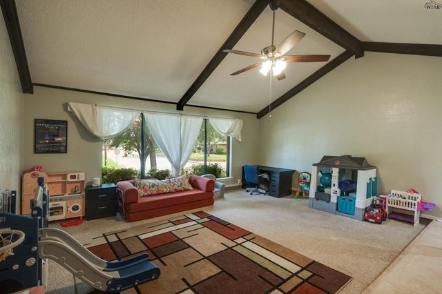 4400 RIDGEMONT DRIVE, Wichita Falls, TX 76309