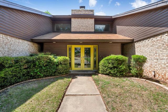 4400 RIDGEMONT DRIVE, Wichita Falls, TX 76309