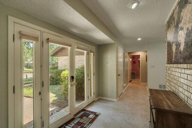 4400 RIDGEMONT DRIVE, Wichita Falls, TX 76309