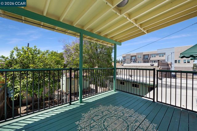 477 W 10Th St, Pittsburg, CA 94565
