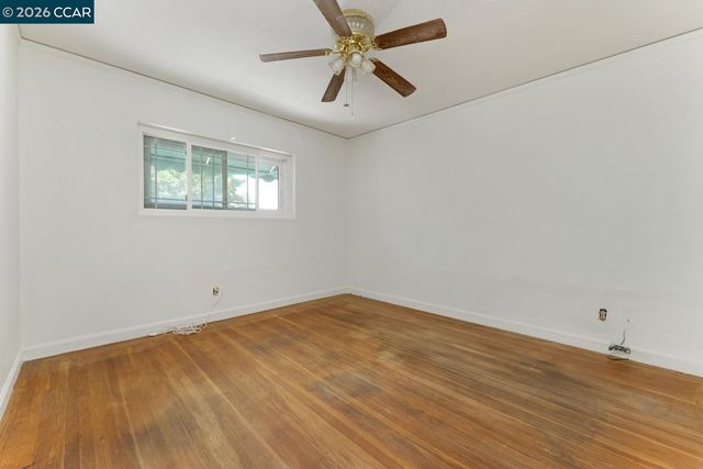 477 W 10Th St, Pittsburg, CA 94565