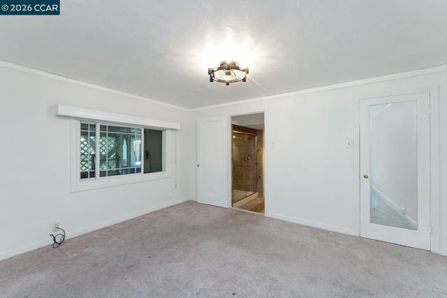 477 W 10Th St, Pittsburg, CA 94565