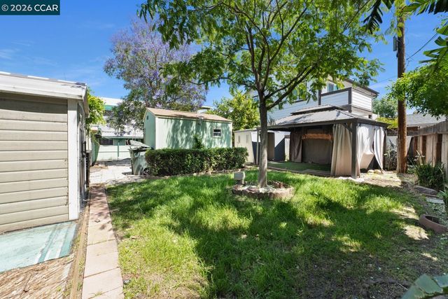 477 W 10Th St, Pittsburg, CA 94565