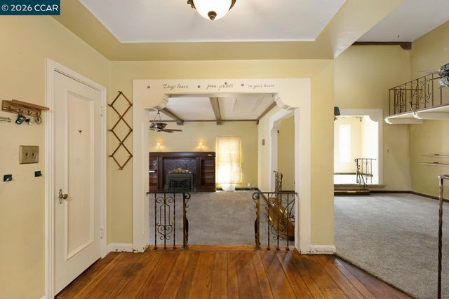 477 W 10Th St, Pittsburg, CA 94565