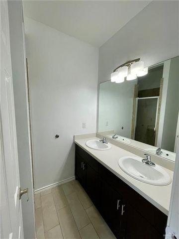 3813 Valeria Street 3, Edinburg, TX 78541