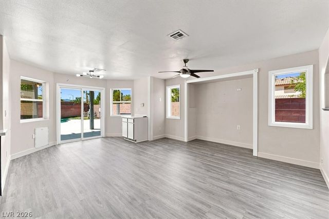 5337 Bright Sun Court, Las Vegas, NV 89130