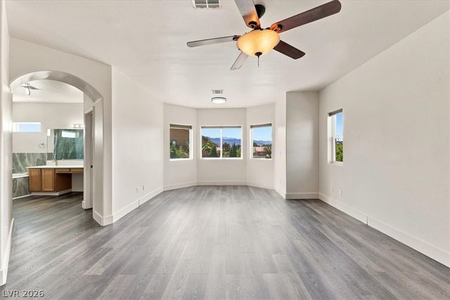 5337 Bright Sun Court, Las Vegas, NV 89130
