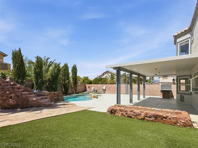 5337 Bright Sun Court, Las Vegas, NV 89130
