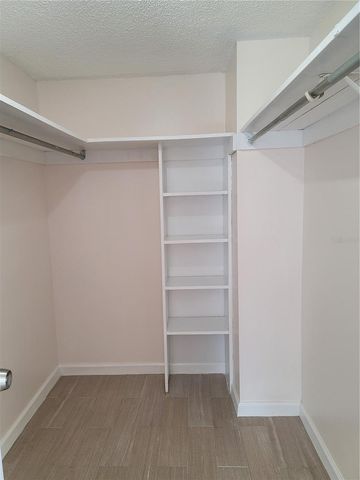 572 ORANGE DRIVE 65, Altamonte Springs, FL 32701