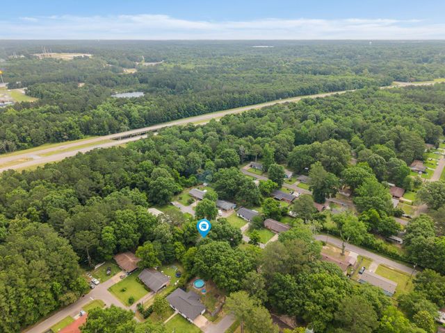 202 Elizabeth Ave., Petal, MS 39465