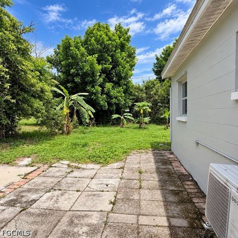 1111 Cherokee AVE, Lehigh Acres, FL 33936
