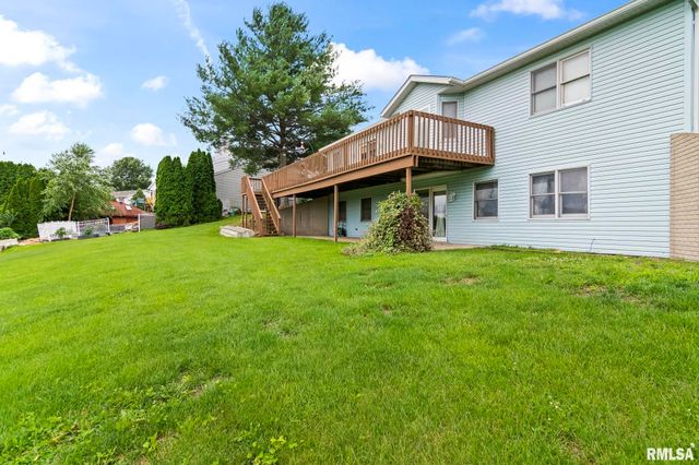 407 CHARTER OAK Drive, Sherman, IL 62684