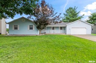 407 CHARTER OAK Drive, Sherman, IL 62684