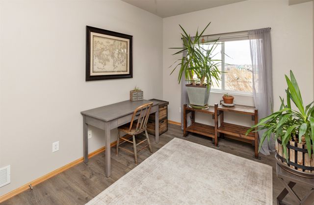 1805 SW White Birch Circle 6, Ankeny, IA 50023