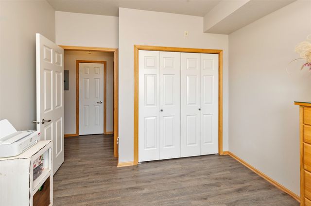 1805 SW White Birch Circle 6, Ankeny, IA 50023