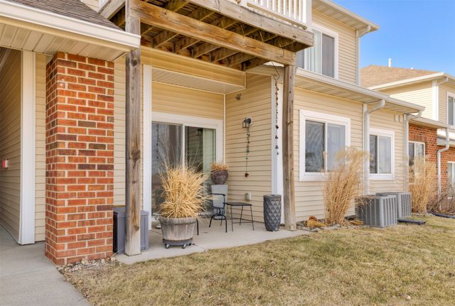 1805 SW White Birch Circle 6, Ankeny, IA 50023