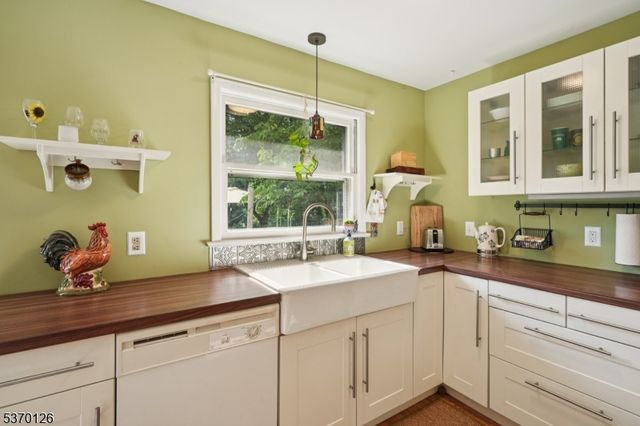 37 Cooke Rd, Blairstown Twp., NJ 07825