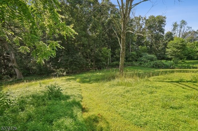 37 Cooke Rd, Blairstown Twp., NJ 07825