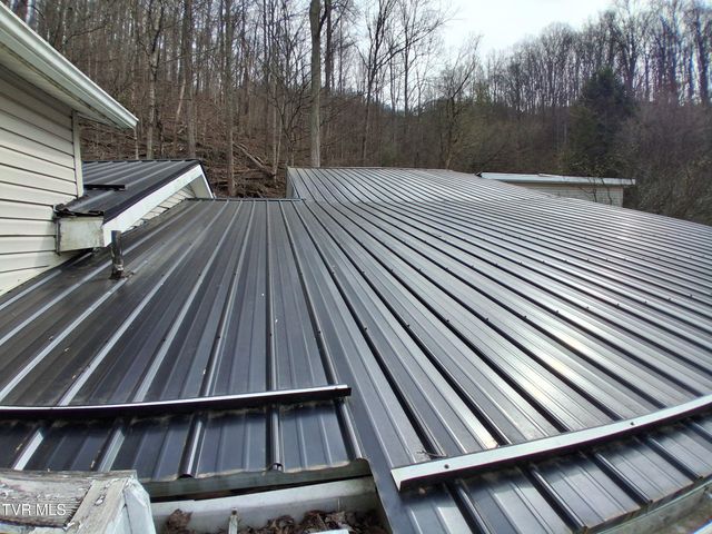 171 Hob Knob Drive, Gate City, VA 24251