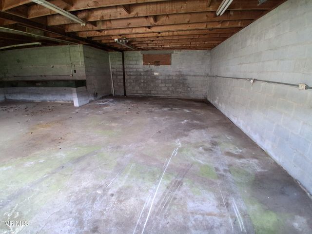 171 Hob Knob Drive, Gate City, VA 24251