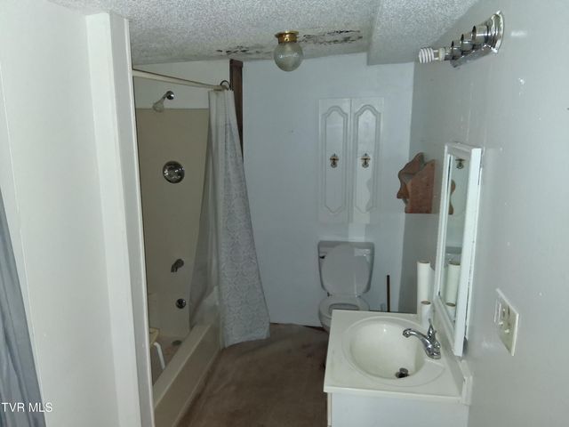 171 Hob Knob Drive, Gate City, VA 24251