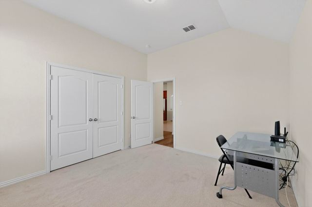 1605 Weeping Willow Lane, Arlington, TX 76002