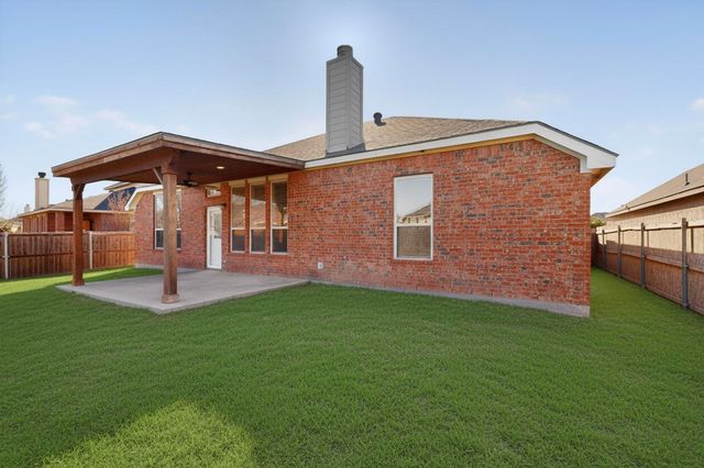 1605 Weeping Willow Lane, Arlington, TX 76002