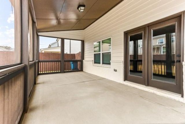 624 Fenwick Park Drive, Lawrenceville, GA 30045