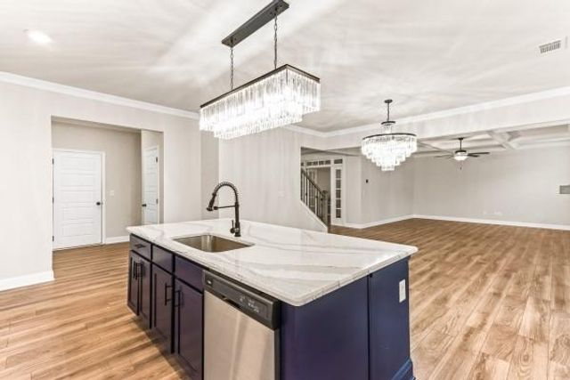 624 Fenwick Park Drive, Lawrenceville, GA 30045