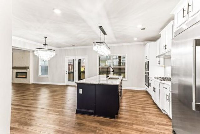 624 Fenwick Park Drive, Lawrenceville, GA 30045