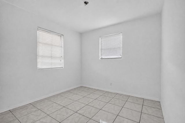 189 Morgans Way, Palm Springs, FL 33461