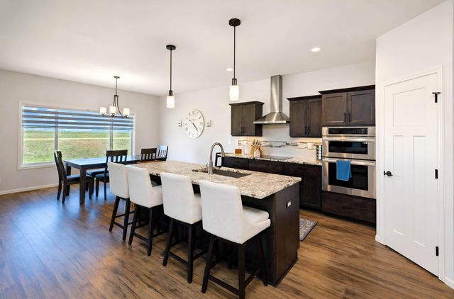 8815 Northern Lights Avenue, Horace, ND 58047