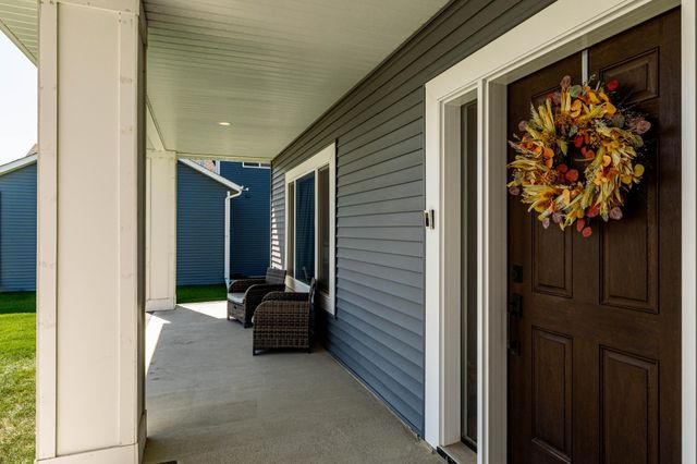 8815 Northern Lights Avenue, Horace, ND 58047