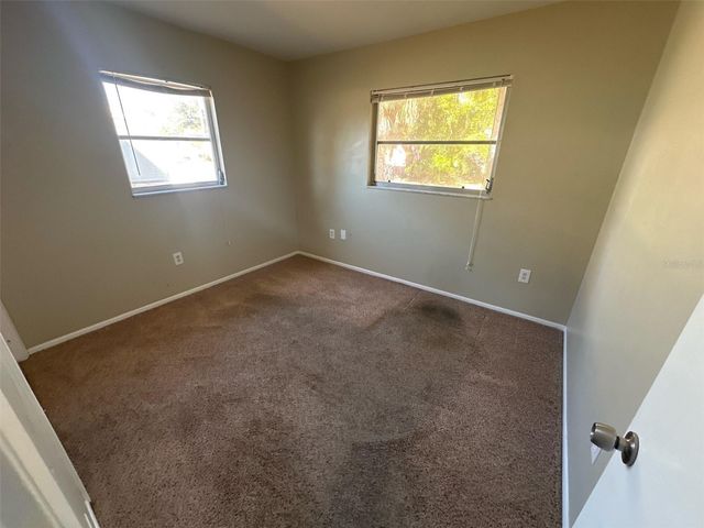 525 GLEN OAK ROAD, Venice, FL 34293