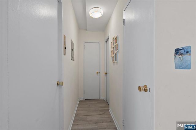 926 Bloomfield 1K, Glen Ridge, NJ 07028