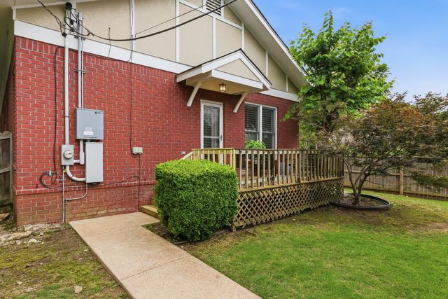 1716 CARRUTHERS PL, Memphis, TN 38112