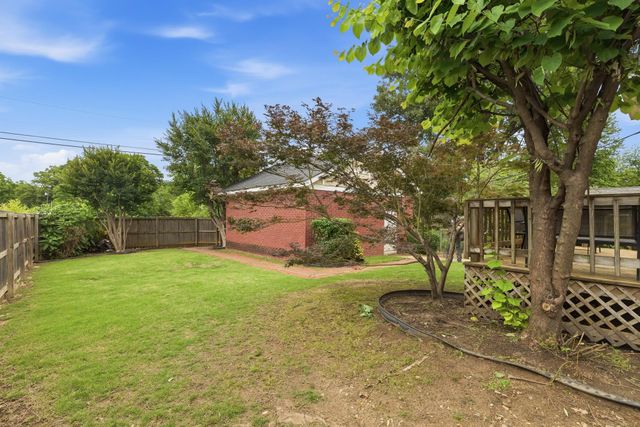 1716 CARRUTHERS PL, Memphis, TN 38112